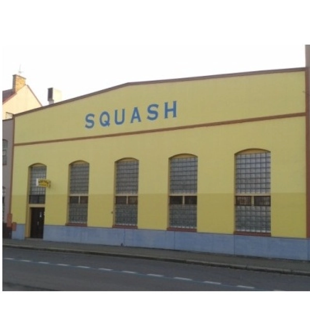 Brigáda ve squashcentru v Praze 7