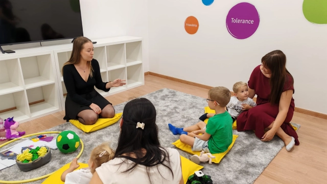 Lektor/ka angličtiny pro Helen Doron English ve Zlíně (DPP/DPČ)